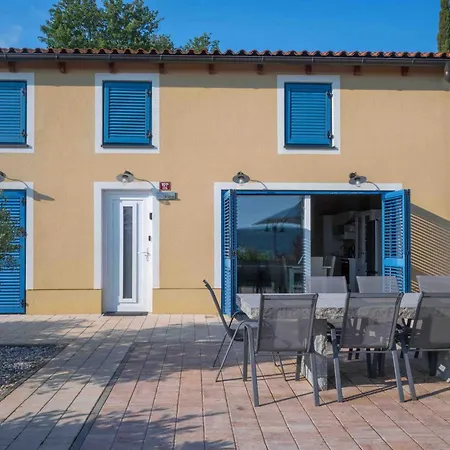 Porto Olive - Private 4 Bedroom Next To Piran & Portoroz Villa