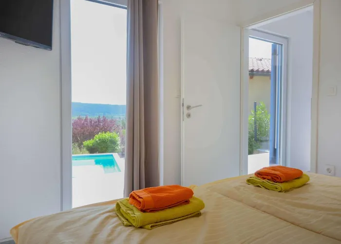 Porto Olive Heated Pool Near Piran & Portoroz Villa Sečovlje